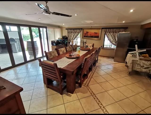 5 BEDROOM HOUSE FOR SALE IN VAALVIEW